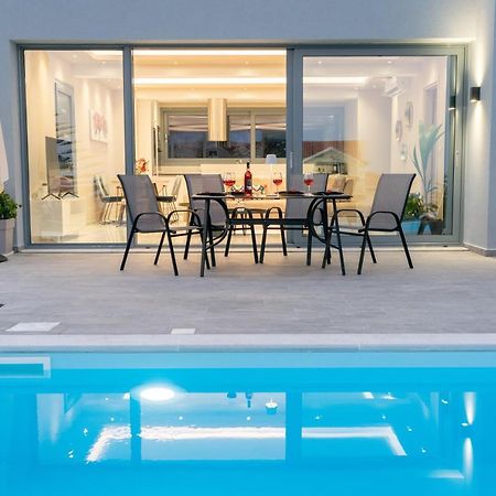 Villa Laide Karavados Bagian luar foto