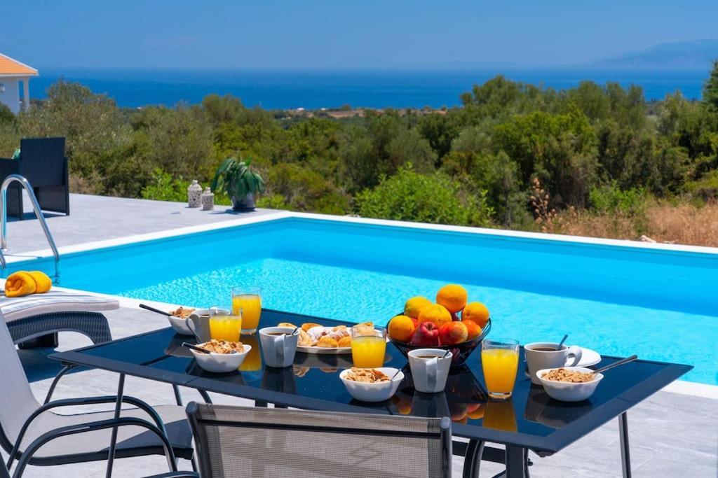 Villa Laide Karavados Bagian luar foto
